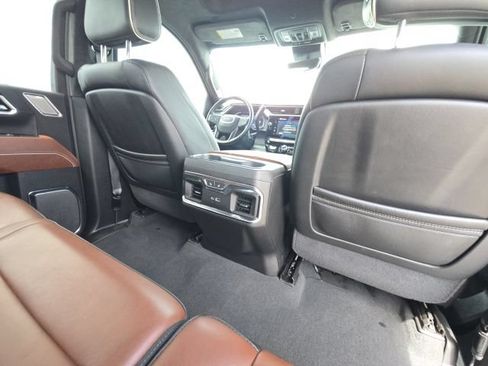 Used 2024 GMC Sierra 2500 Denali Ultimate AWD/4WD image 19