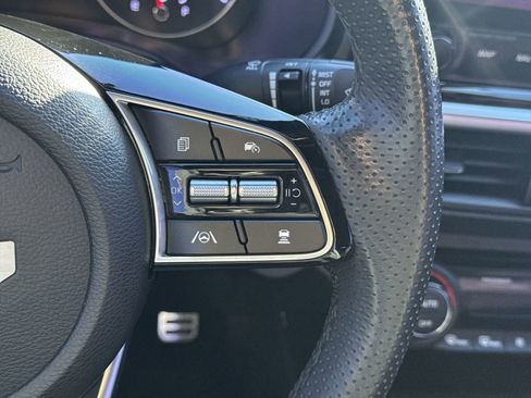 Used 2023 Kia Forte GT-Line w/ GT-Line Premium Package image 20