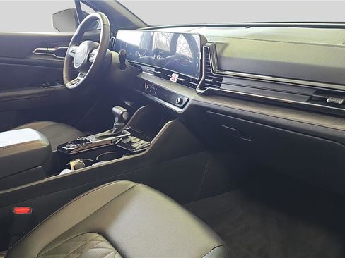 Used 2023 Kia Sportage X-Line image 13
