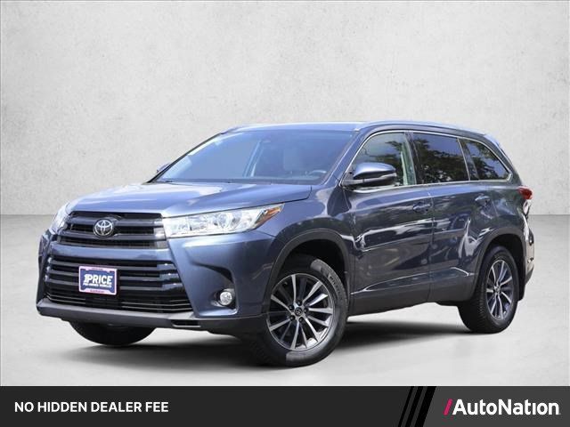 Used 2019 Toyota Highlander XLE AWD/4WD image 1