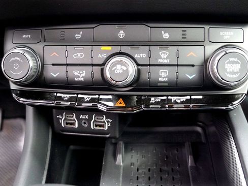 New 2026 Dodge Durango GT image 14