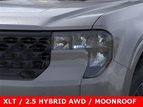 New 2025 Ford Maverick XLT w/ Equipment Group 301A image 19
