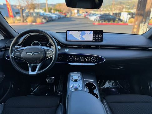 Used 2023 Genesis GV70 2.5T w/ Sport Prestige Package image 14