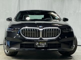 Certified 2025 BMW 530i xDrive w/ Premium Package video 2