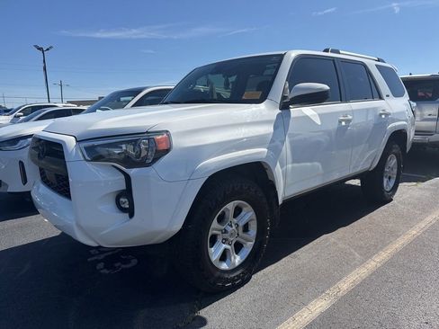Used 2021 Toyota 4Runner SR5 AWD/4WD image 1