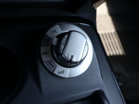 Used 2020 Toyota 4Runner Nightshade image 9