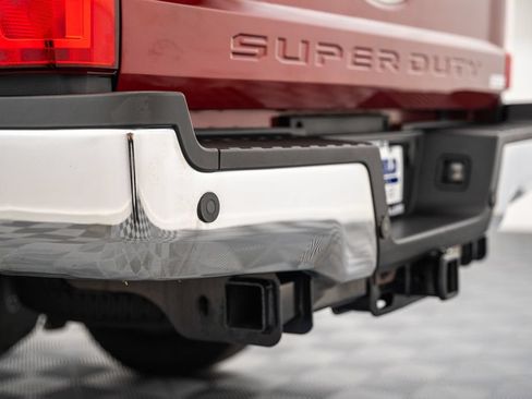 Used 2018 Ford F250 Lariat w/ Lariat Value Package AWD/4WD image 9