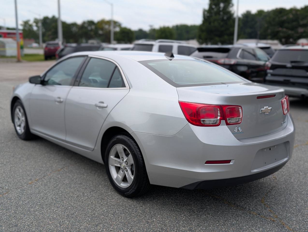 Used 2013 Chevrolet Malibu LS FWD image 3