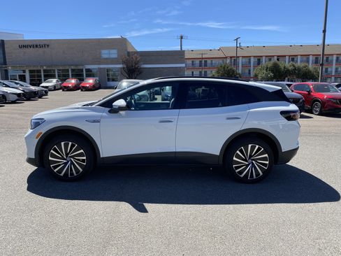 Used 2024 Volkswagen ID.4 Pro AWD/4WD image 38