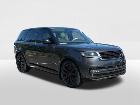 Certified 2025 Land Rover Range Rover Autobiography AWD/4WD image 2