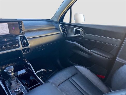 Used 2022 Kia Sorento SX image 23