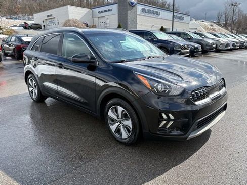 Used 2022 Kia Niro LX image 8