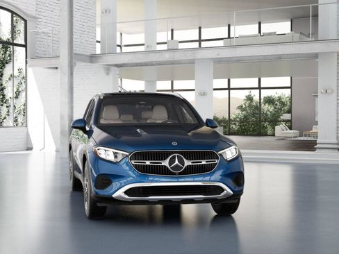 Used 2026 Mercedes-Benz GLC 300 image 9