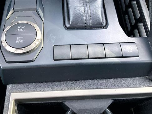 Used 2024 Toyota Tacoma SR5 image 28