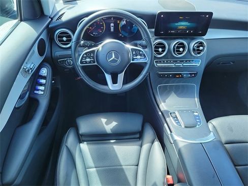 Used 2022 Mercedes-Benz GLC 300 w/ Premium Package Lite image 14