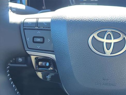 New 2026 Toyota Camry SE image 19