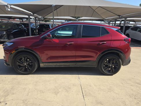Used 2025 Buick Encore GX Sport Touring w/ Advanced Technology Package FWD image 6