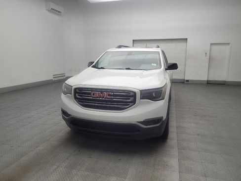 Used 2017 GMC Acadia SLT image 15
