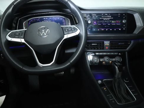 Certified 2024 Volkswagen Jetta SEL FWD image 28