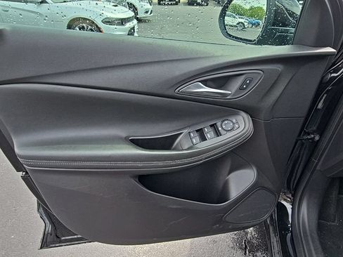 Used 2025 Buick Encore GX Preferred FWD image 7