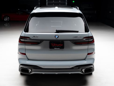 Used 2024 BMW X7 xDrive40i w/ Executive Package AWD/4WD image 24