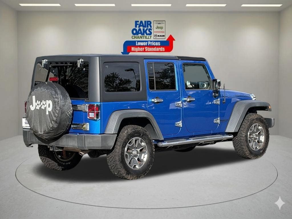 Used 2015 Jeep Wrangler Unlimited Rubicon w/ Connectivity Group AWD/4WD image 7