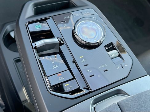 New 2026 BMW iX xDrive45 w/ M Sport Package image 14