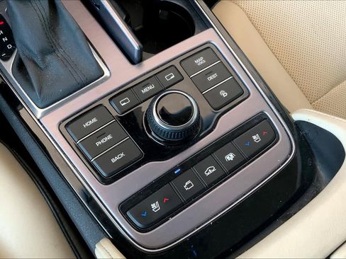 Used 2014 Hyundai Equus Ultimate image 34