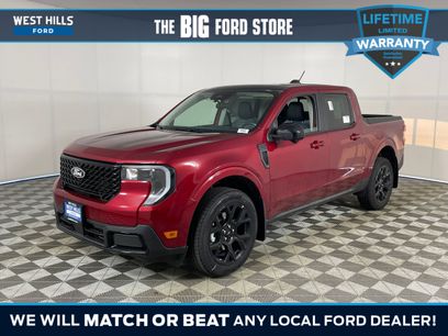 New 2025 Ford Maverick Lariat w/ Black Appearance Package