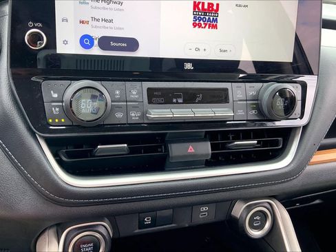 Used 2025 Toyota Grand Highlander Limited image 33