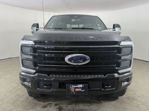 Used 2026 Ford F350 Platinum w/ Tremor Off-Road Package AWD/4WD image 2