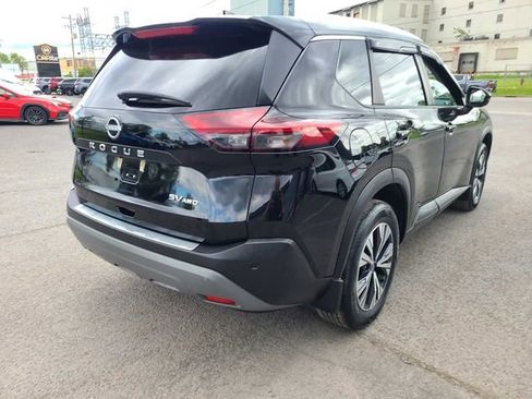 Used 2022 Nissan Rogue SV w/ SV Premium Package AWD/4WD image 7