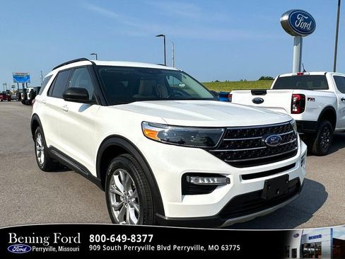 Used 2023 Ford Explorer XLT w/ Equipment Group 202A AWD/4WD image 1