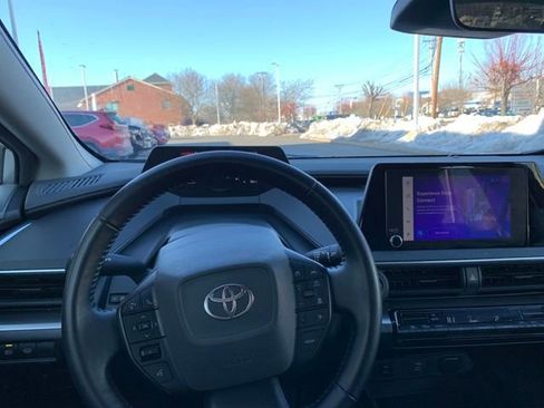 Used 2023 Toyota Prius LE image 16