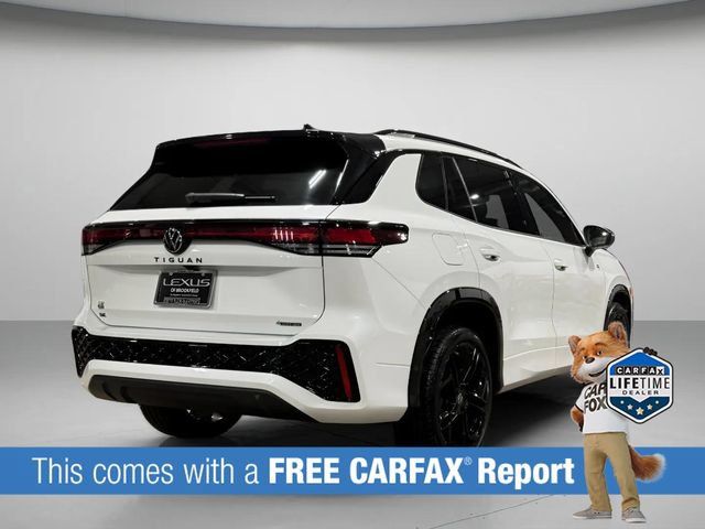 Used 2026 Volkswagen Tiguan SE R-Line AWD/4WD image 4