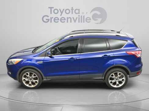 Used 2016 Ford Escape Titanium w/ Equipment Group 301A AWD/4WD image 4