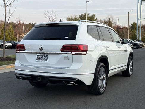 Used 2018 Volkswagen Atlas SE w/ R-Line Package AWD/4WD image 3