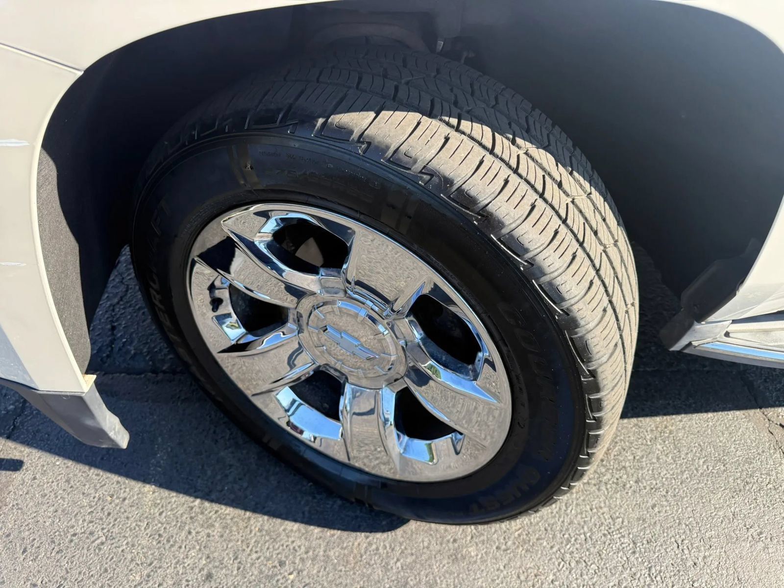 Used 2015 Chevrolet Suburban LTZ AWD/4WD image 63