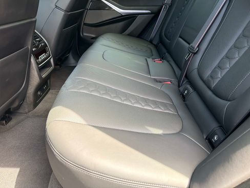 Used 2025 BMW X5 M Competition w/ Executive Package AWD/4WD image 32