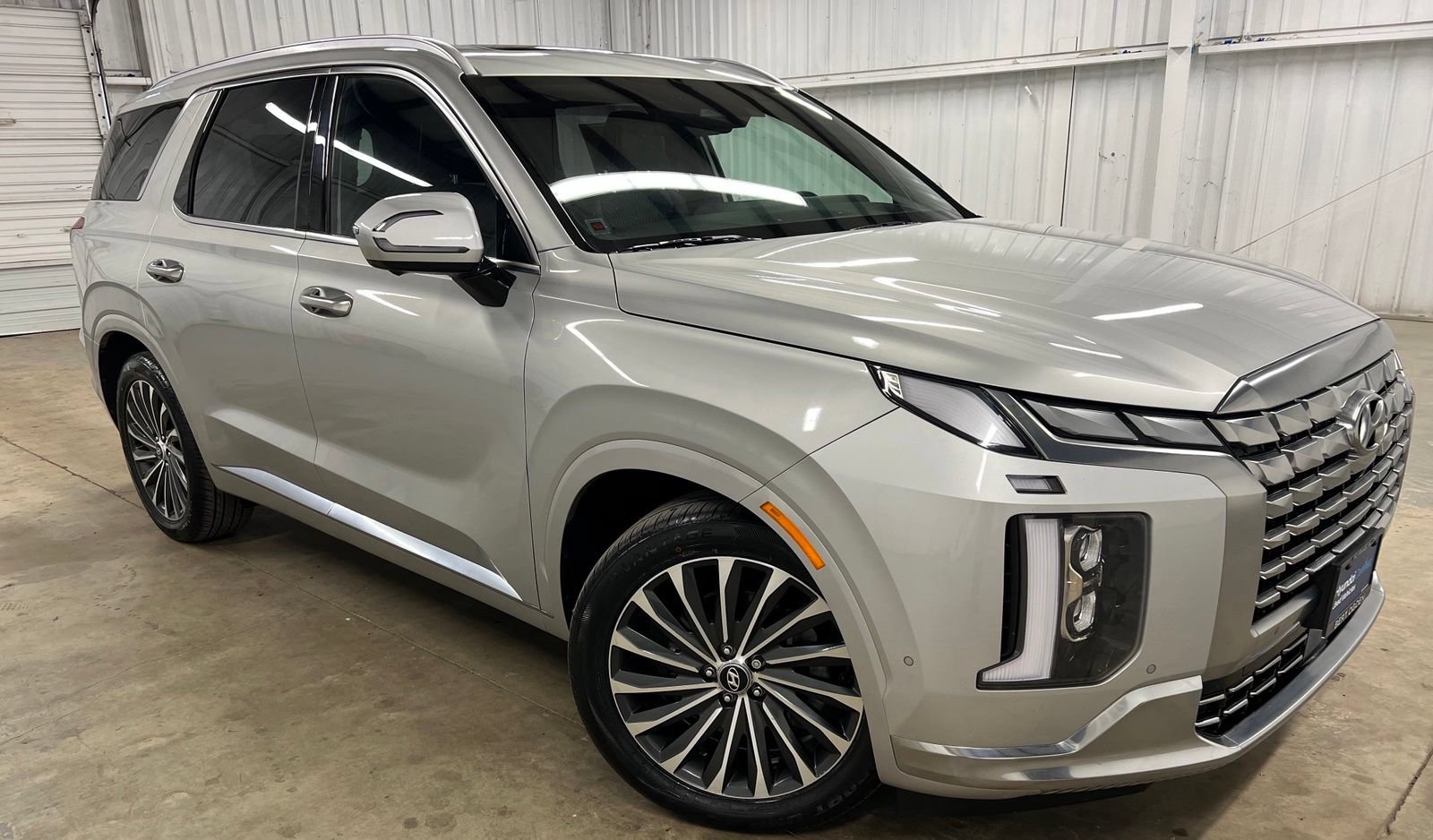 Certified 2023 Hyundai Palisade Calligraphy AWD/4WD image 1