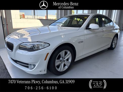 Used 2013 BMW 528i Sedan RWD image 1