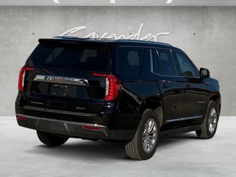 Used 2022 GMC Yukon SLT w/ SLT Premium Package RWD image 16