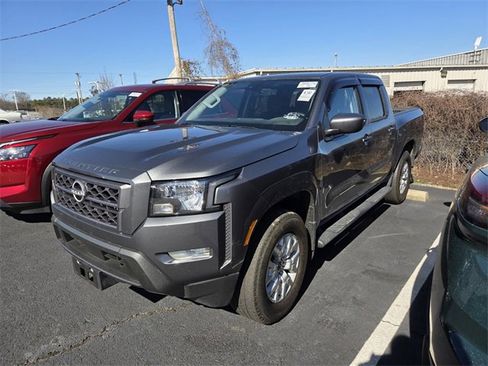 Used 2023 Nissan Frontier SV w/ SV Convenience Package image 10