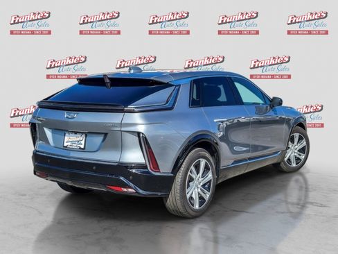 Used 2024 Cadillac Lyriq Tech w/ LPO, Floor Liner Package AWD/4WD image 6