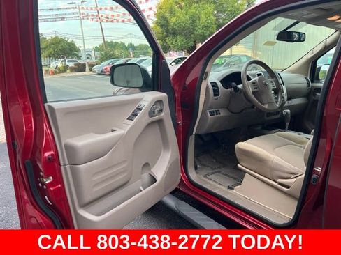 Used 2018 Nissan Frontier SV w/ Value Truck Package RWD image 4