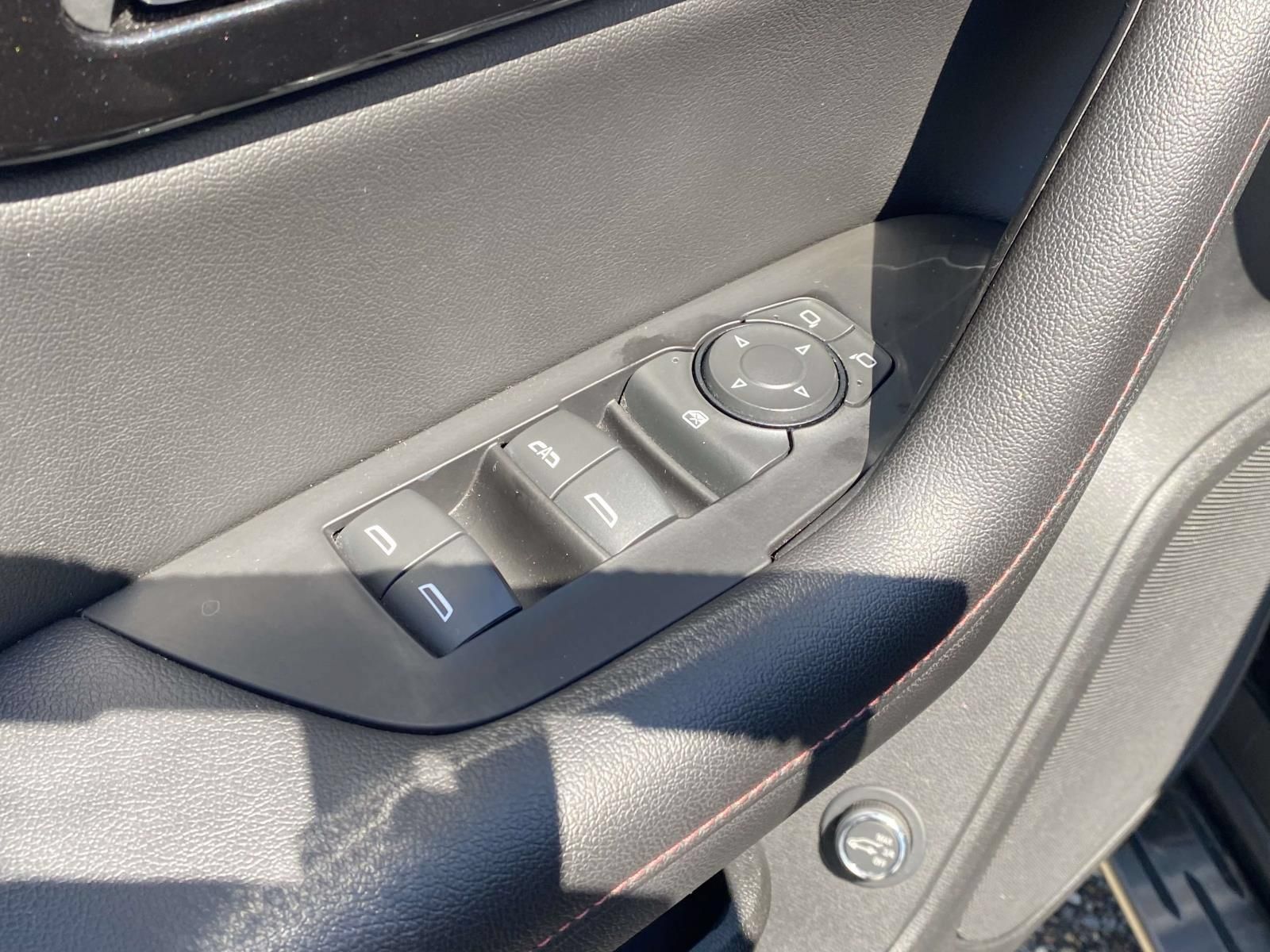 Used 2024 Dodge Durango GT RWD image 15
