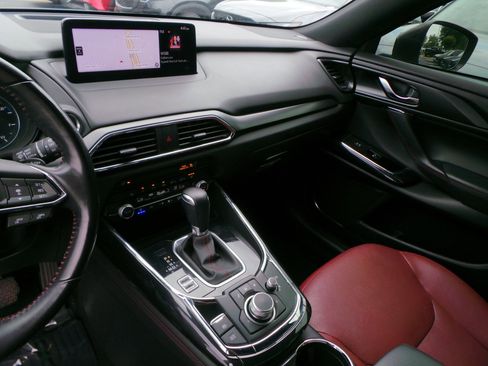 Certified 2022 MAZDA CX-9 Carbon Edition AWD/4WD image 33