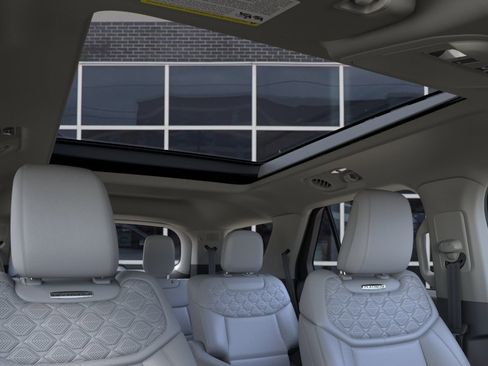New 2026 Ford Explorer Platinum AWD/4WD image 22