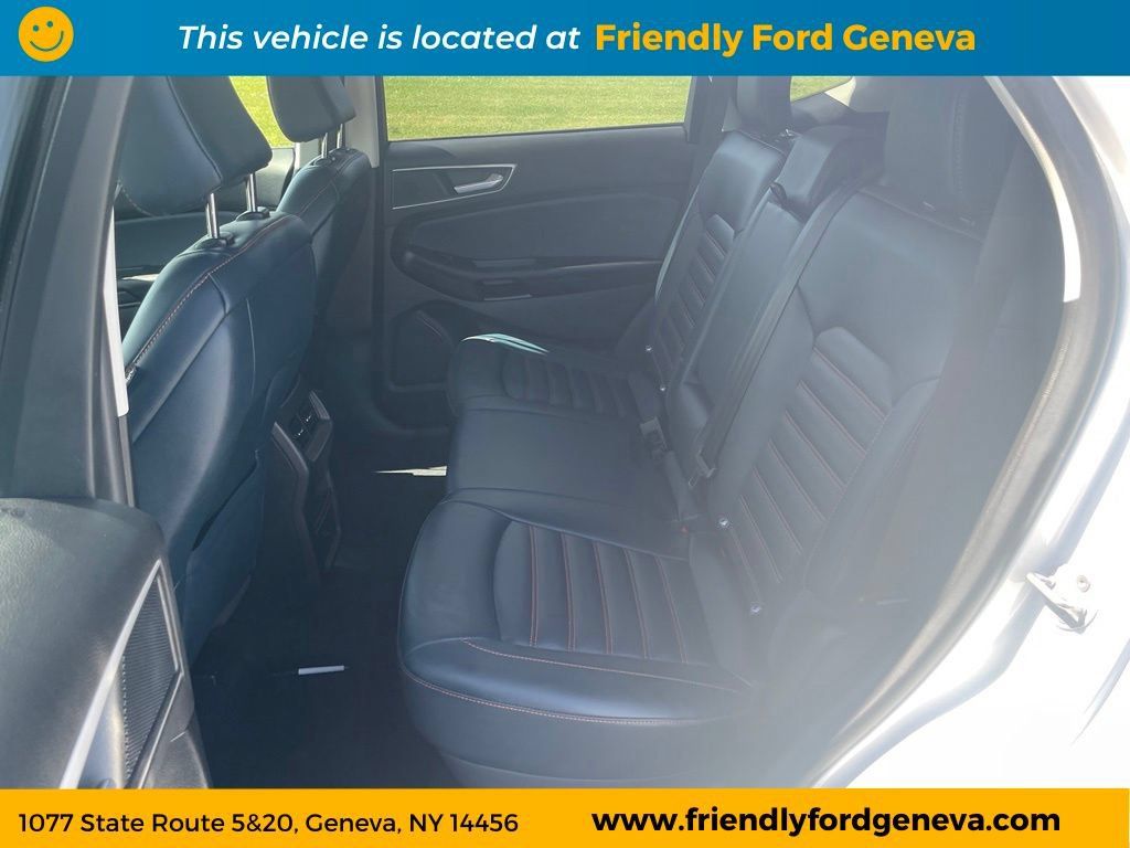 Used 2023 Ford Edge SEL w/ Sport Appearance Package AWD/4WD image 28