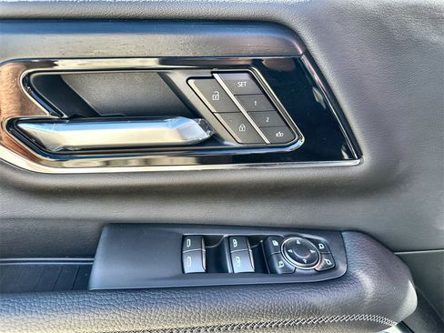 New 2026 GMC Yukon Denali w/ Sun & Power Step Package image 22